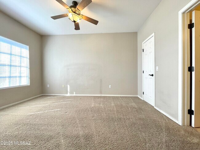 Building Photo - 1500 E Pusch Wilderness Dr