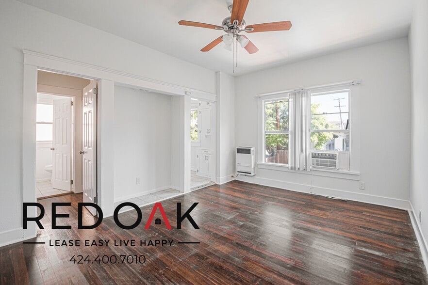 Primary Photo - 2737 San Marino St