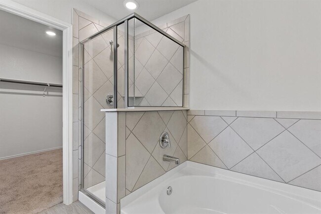 Building Photo - 905 Duskywing Wy