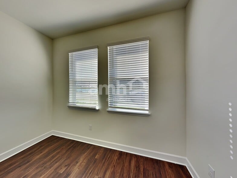 Building Photo - 33853 Widman Way