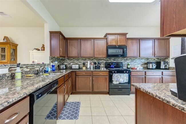 Building Photo - 7546 Fettle Ln