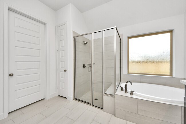 Building Photo - 2719 Country Ln