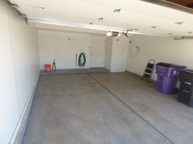 Building Photo - 21349 E 39th Ave