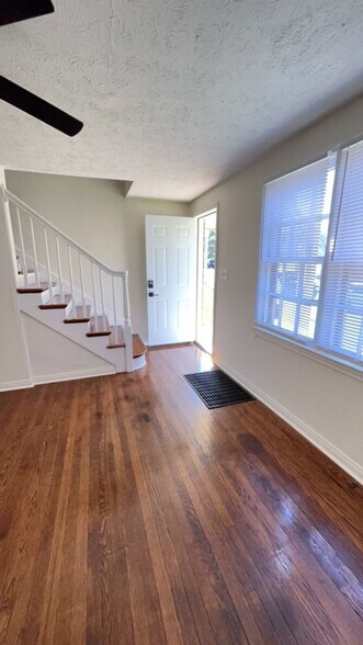 Building Photo - 1500-1506 Perdue Street