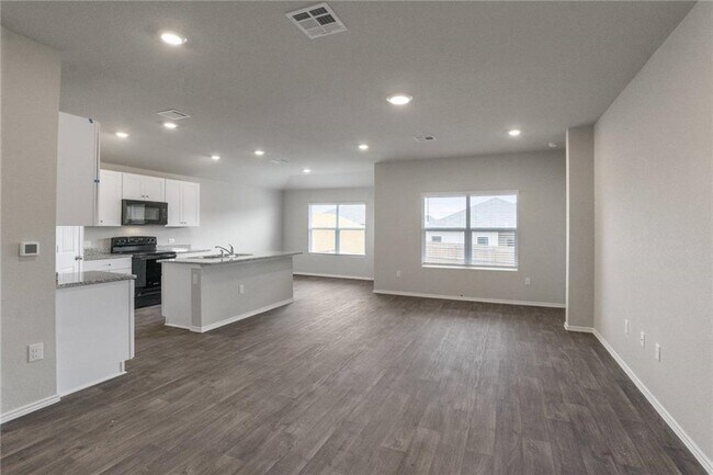 Building Photo - 5801 Xene Dr