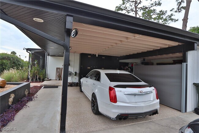 Building Photo - 3666 Princeton St