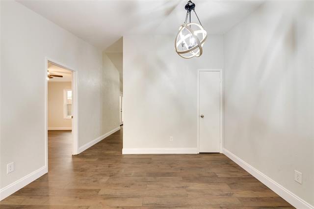 Building Photo - 1906 Cobblestone Ln