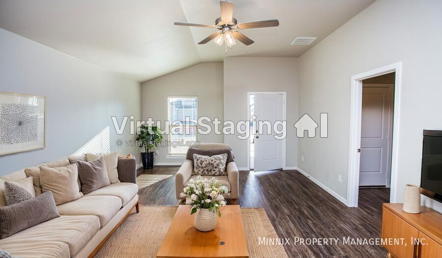Primary Photo - 8918 20th St
