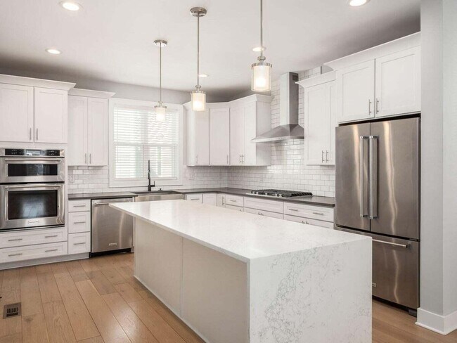 Building Photo - 1187 Cromartie Ln