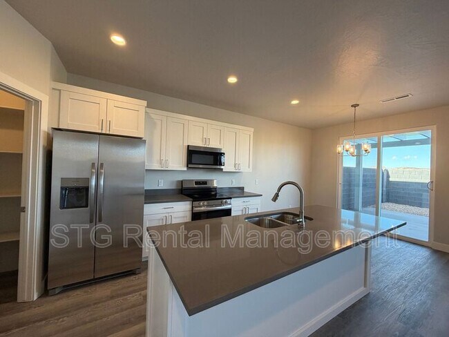 Building Photo - 1086 S 4380 W