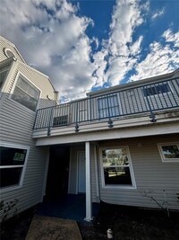 Building Photo - 2504 Woodgate Blvd