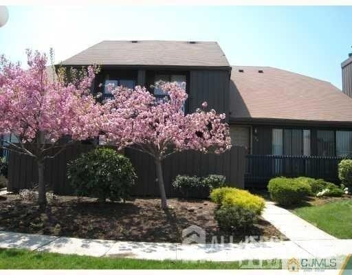 Building Photo - 180 Westgate Dr