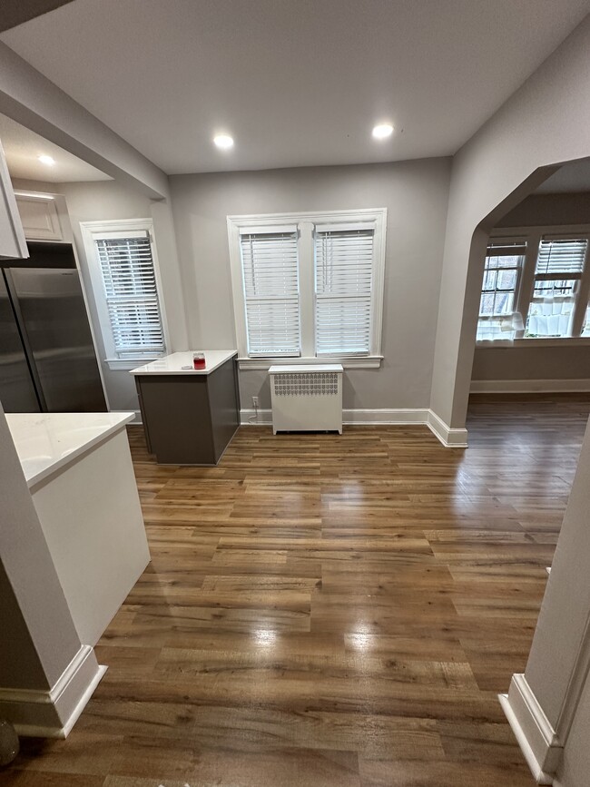 Dining Room - 235 Emerson St NW