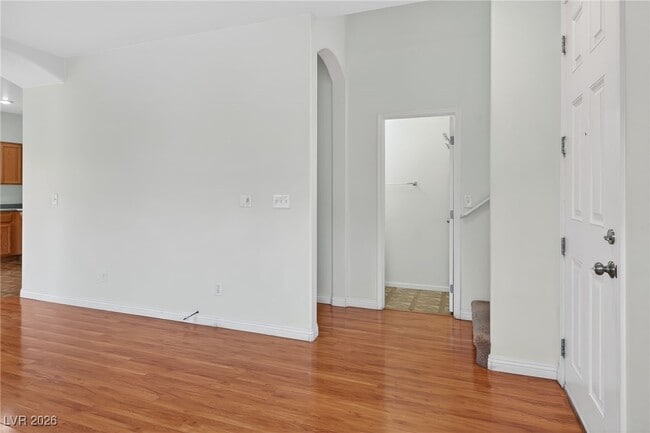 Building Photo - 8038 Kings Ransom St