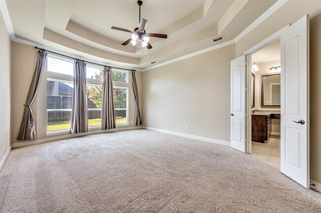 Building Photo - 13513 Mardi Gras Ln