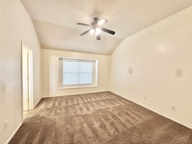 Building Photo - 11023 KNOBBLEY Oak Ct