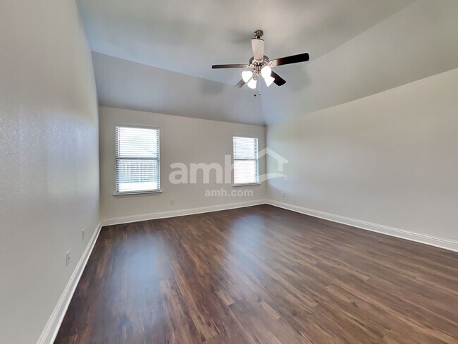 Building Photo - 1802 Bertino Way