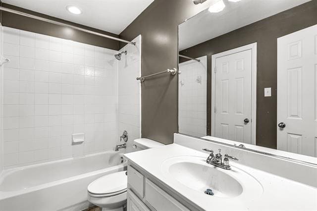 Building Photo - 2727 Breezy Point Ln