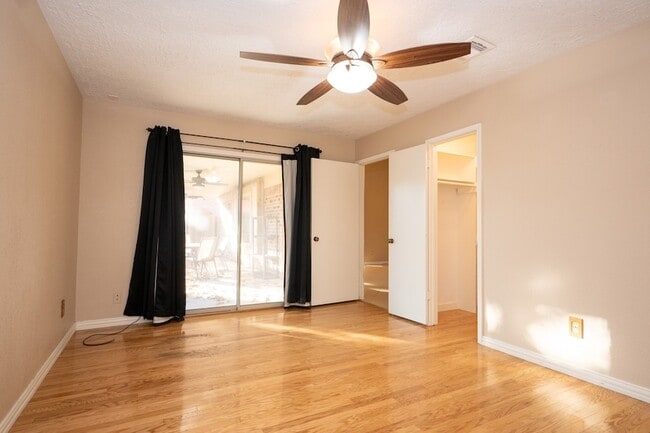 Building Photo - 22811 Elkana Deane Ln