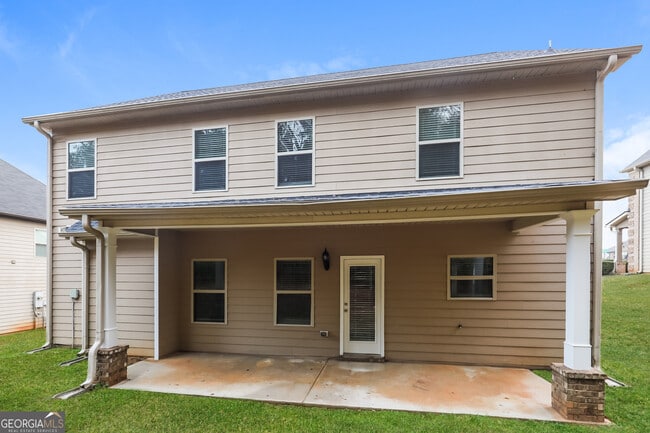 Building Photo - 12021 Kelowna Rd