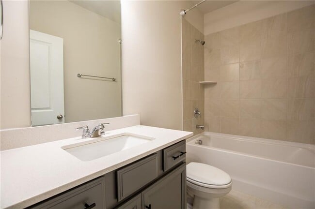 Building Photo - 3614 Shore Wood Ave