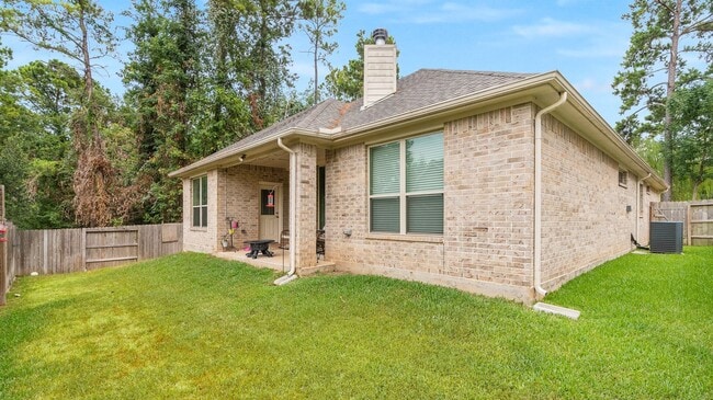 Building Photo - 13426 Raintree Dr