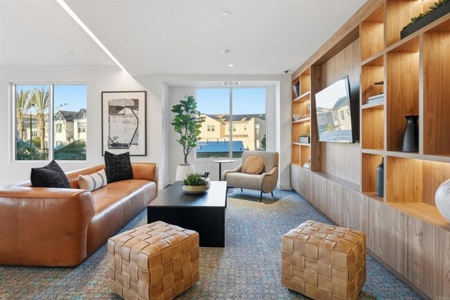 Building Photo - 6040 Radiant Ct