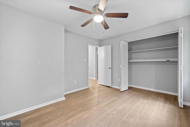 Building Photo - 7795 Penn Manor Ct