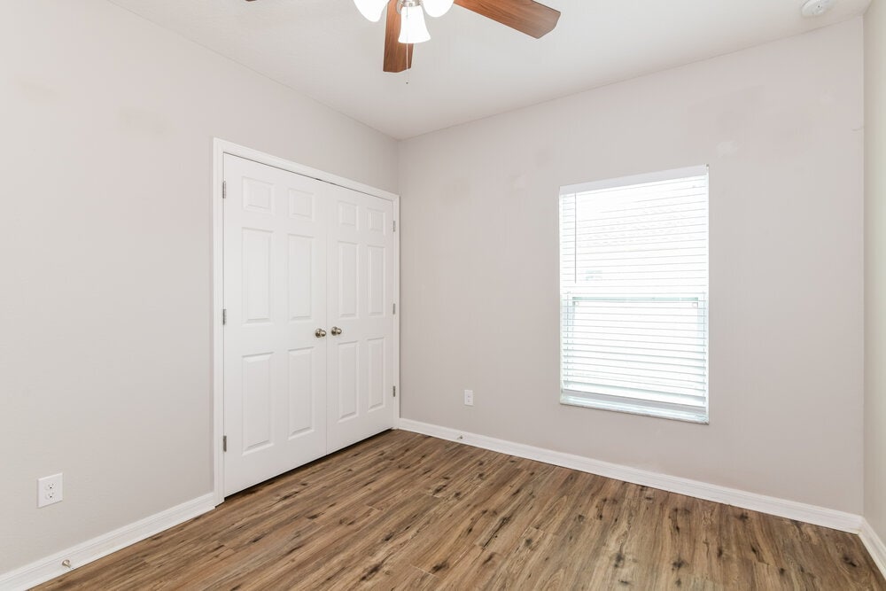 Building Photo - 346 Vitoria Rd