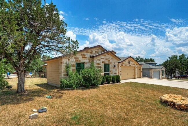 Building Photo - 21707 Crystal Way