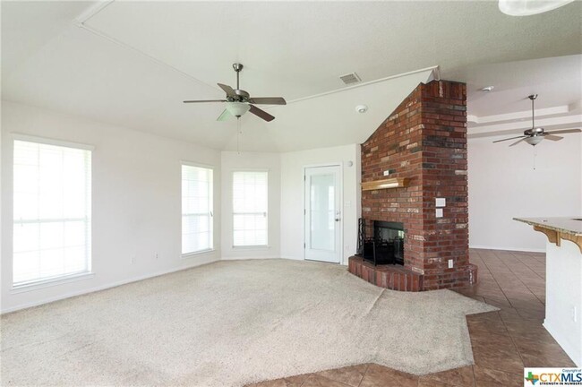 Building Photo - 2605 Wisteria Ln