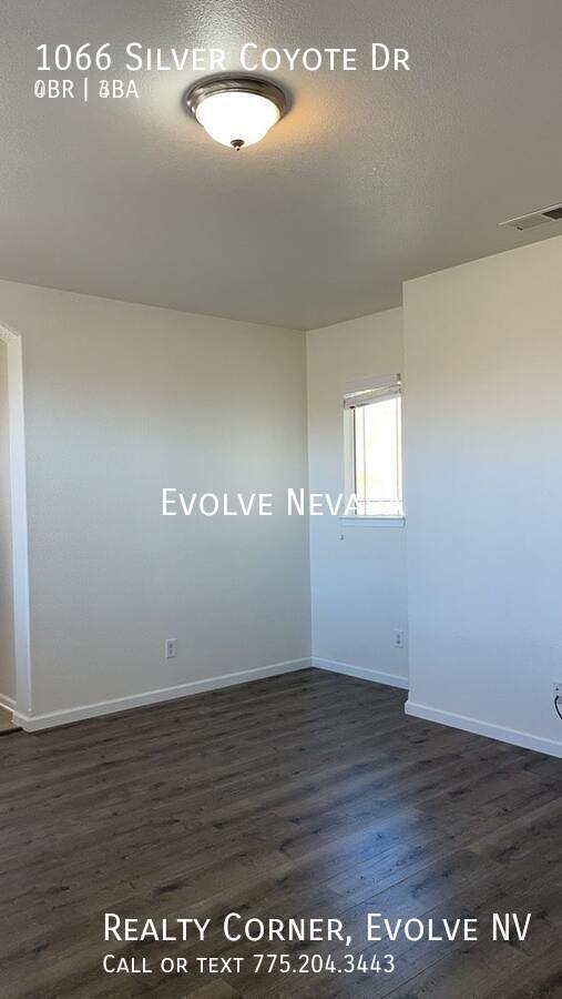 Building Photo - 1066 Silver Coyote Dr