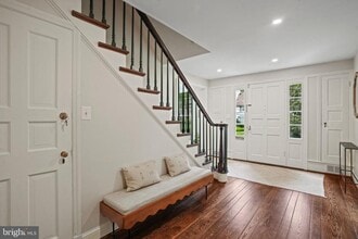 Building Photo - 5320 Albemarle St