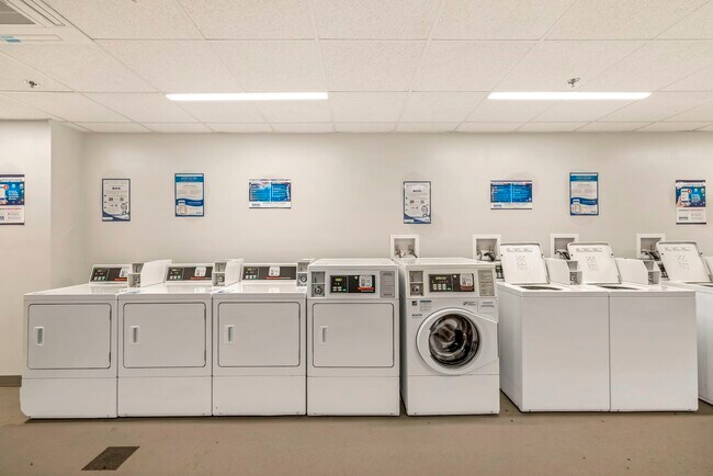 Onsite Laundry - Alexander House