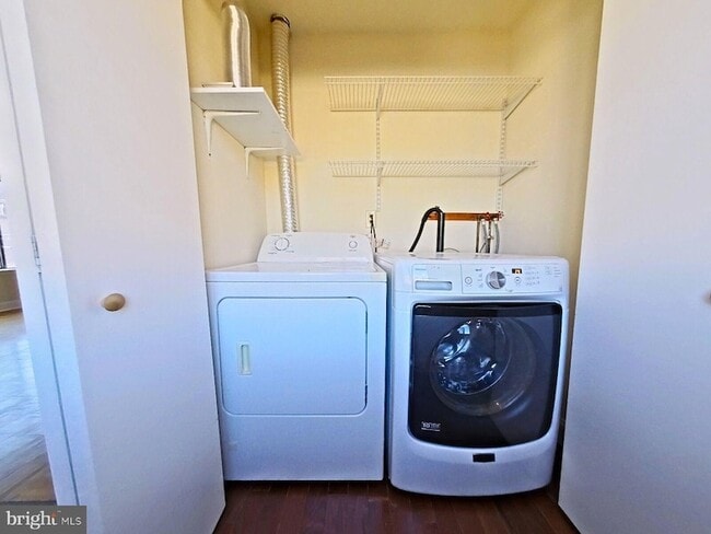 Building Photo - 828 N 26th St