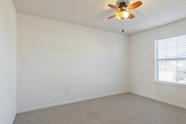 Building Photo - 4522 Park Trail Ln