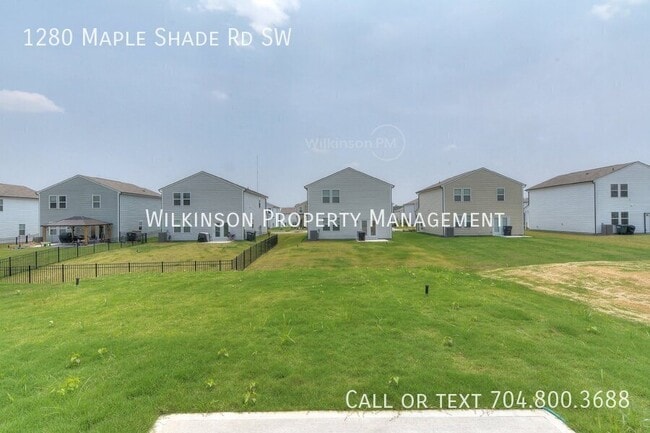 Building Photo - 1280 Maple Shade Rd SW