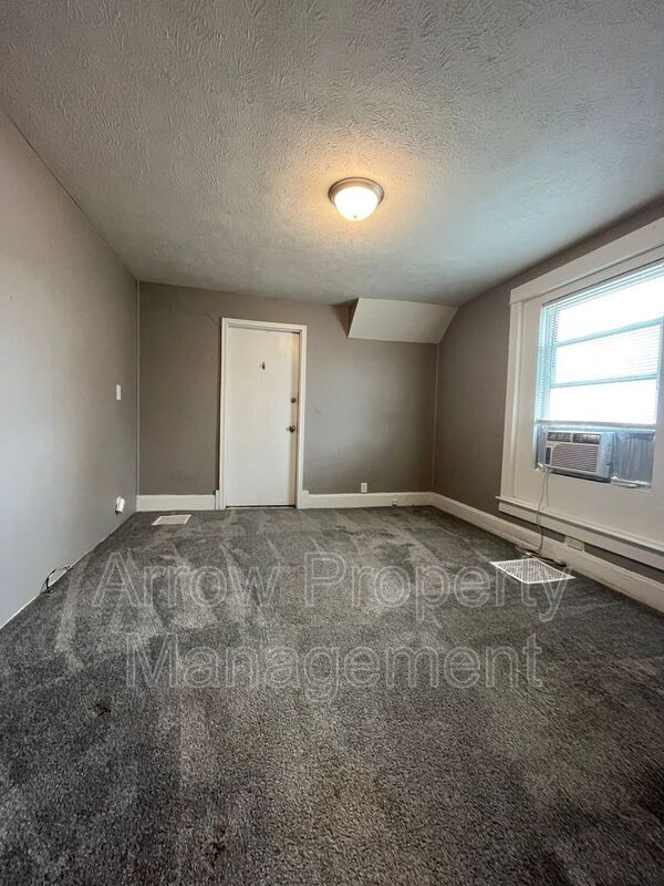 Building Photo - 2500 P St