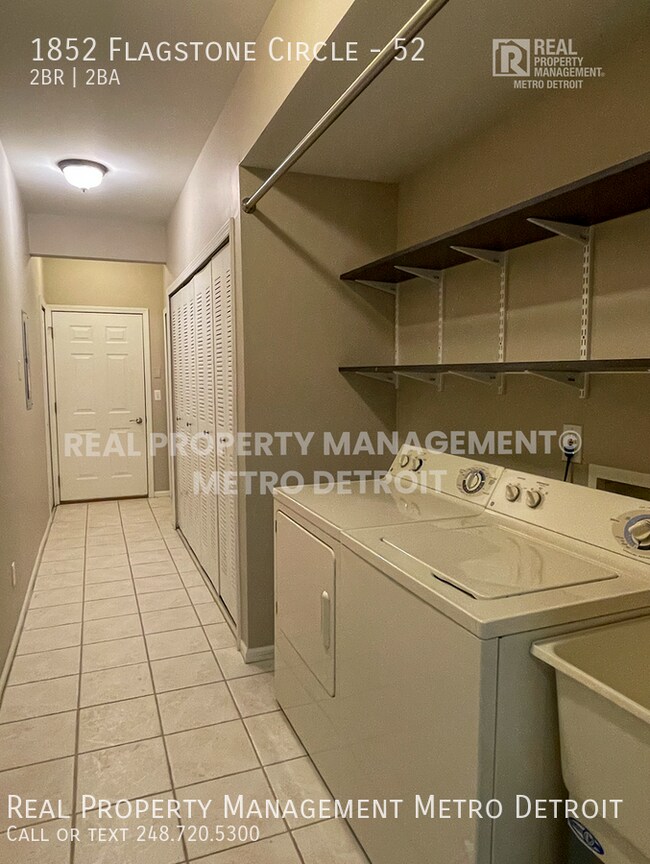 Building Photo - 1852 Flagstone Cir