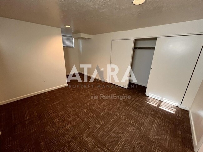 Building Photo - 1331 Thornton Ave