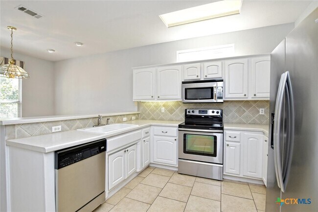 Building Photo - 117 Beautybush Trail