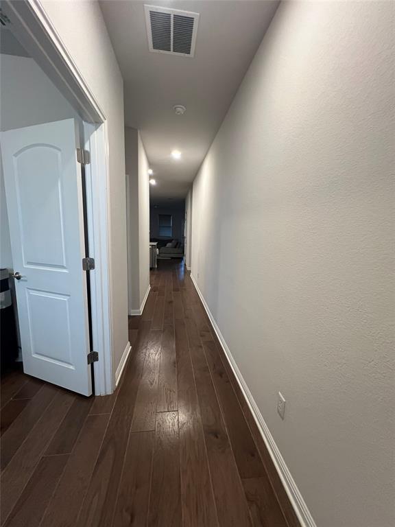 Building Photo - 107 Hornbill Dr