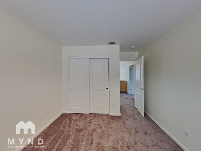 Building Photo - 133 Orchard Park Pl
