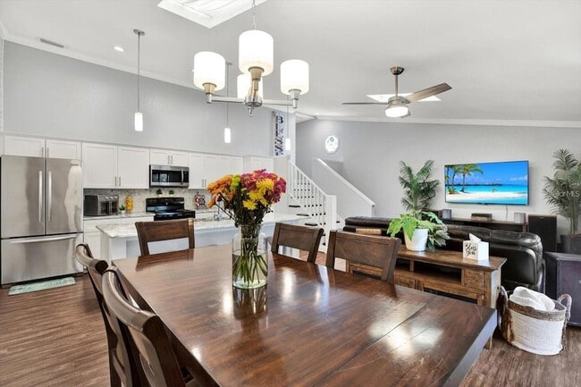 Building Photo - 6290 92nd Pl N