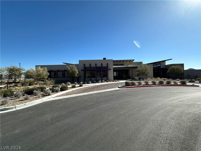 Building Photo - 12488 Primrose Grove Ln