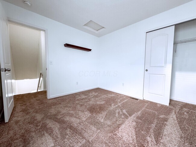 Building Photo - 7257 Reynolds Crossing Dr