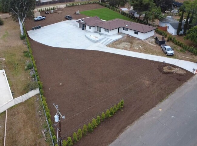 Building Photo - 12311 Boulder View Dr