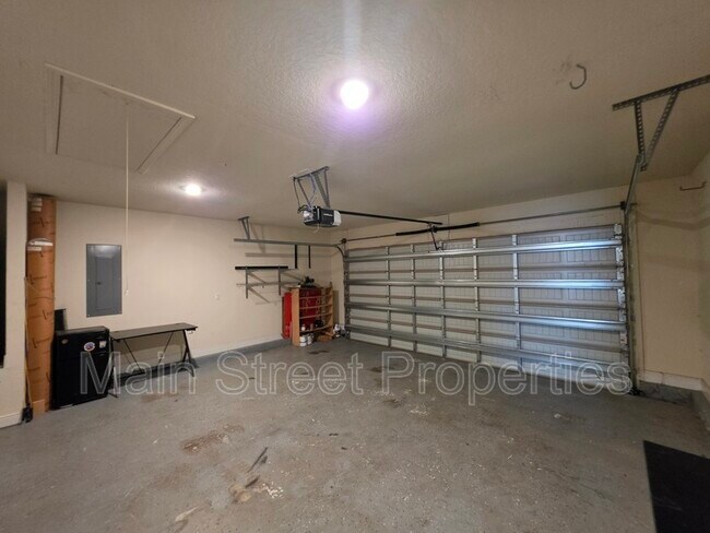 Building Photo - 4411 Fiske St