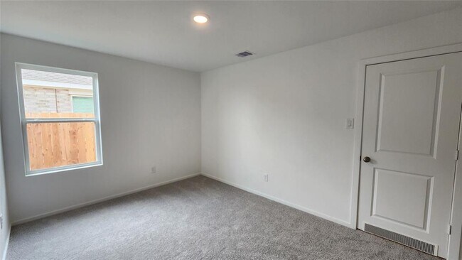 Building Photo - 29015 Rustic Windmill Wy