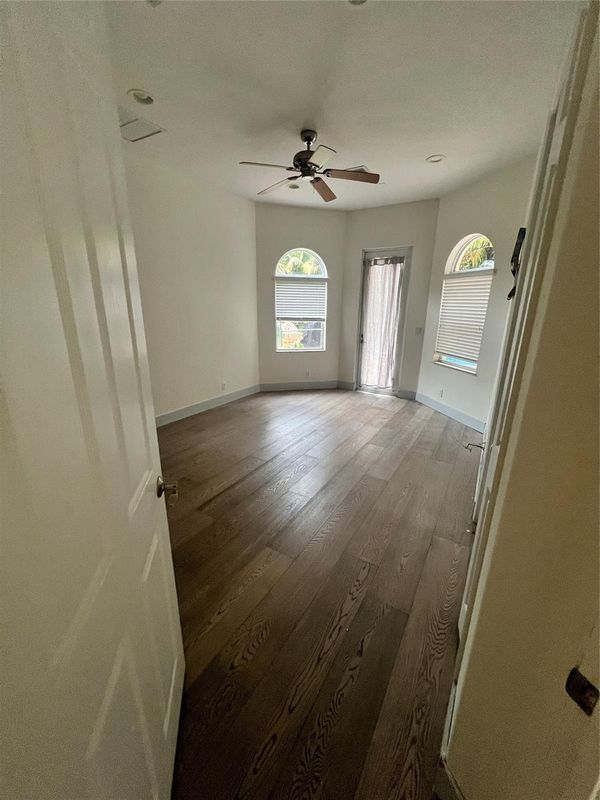 Building Photo - 6301 SW 58th Ct